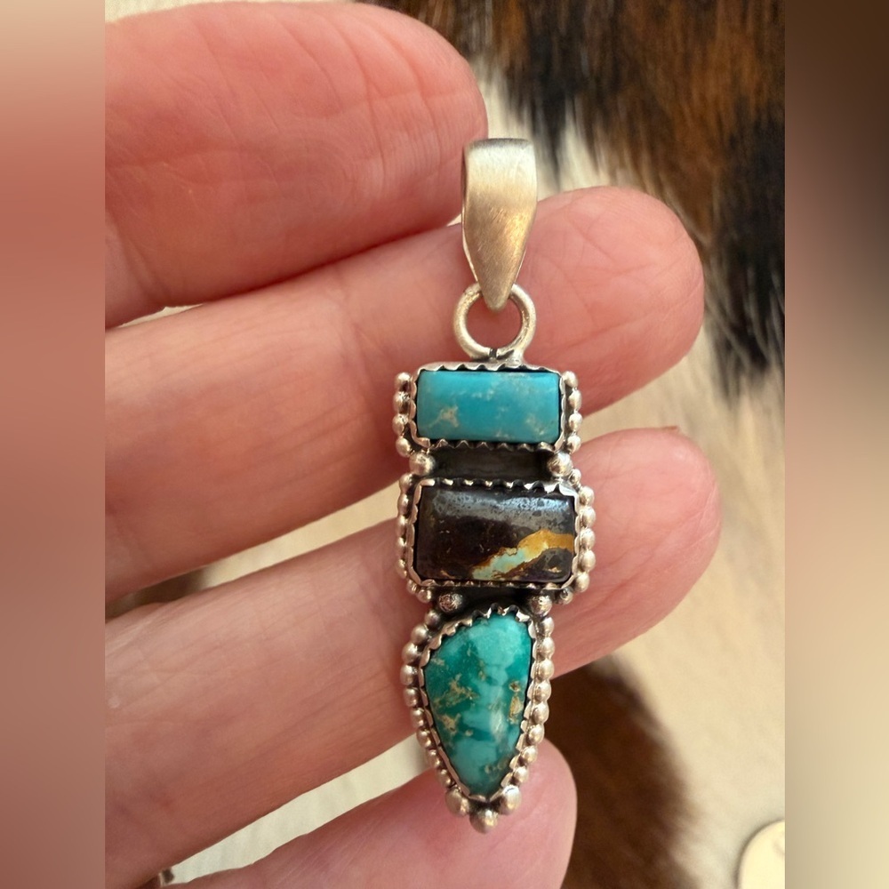 ❤️ Multistone Kingman, Emerald Valley, Black Jack Turquoise, 925 Pendant 163”L